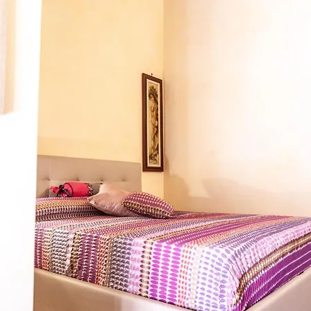 Bed & Breakfast Piazza Noua 1831 3*