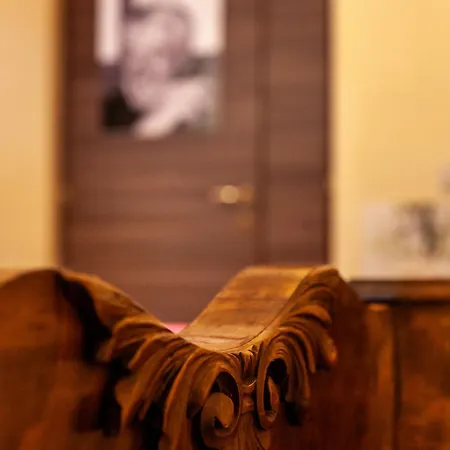 Piazza Noua 1831 Bed & Breakfast *