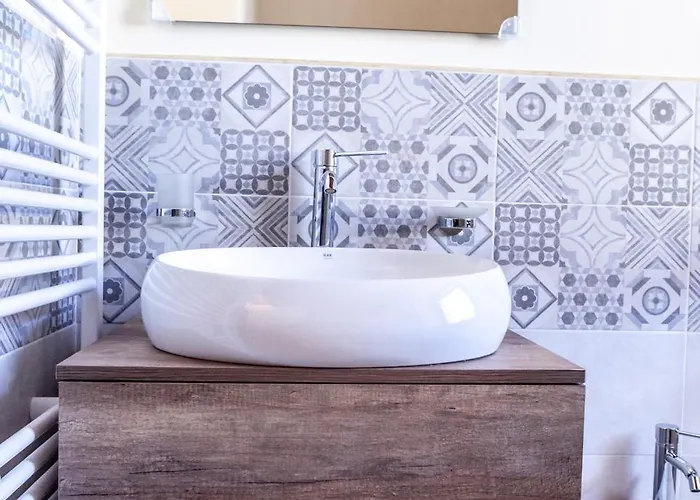 住宿加早餐酒店 Piazza Noua 1831 索拉