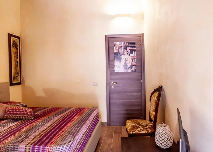 Piazza Noua 1831 住宿加早餐酒店 索拉