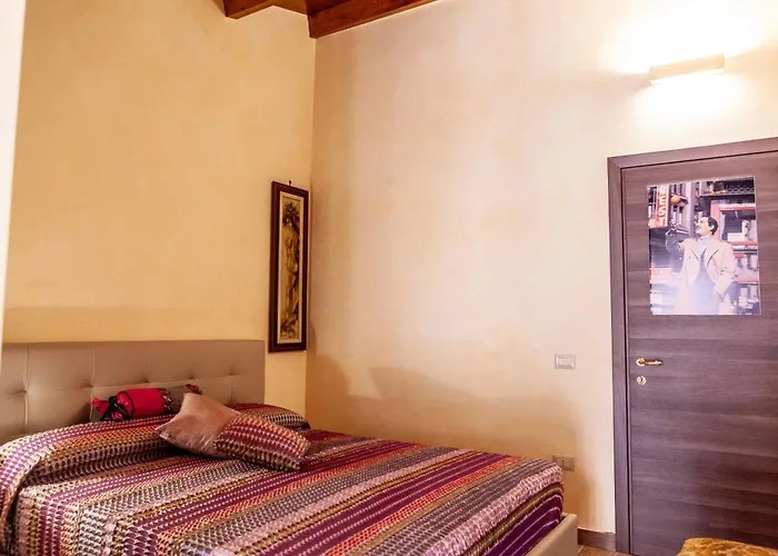 Piazza Noua 1831 3* 索拉